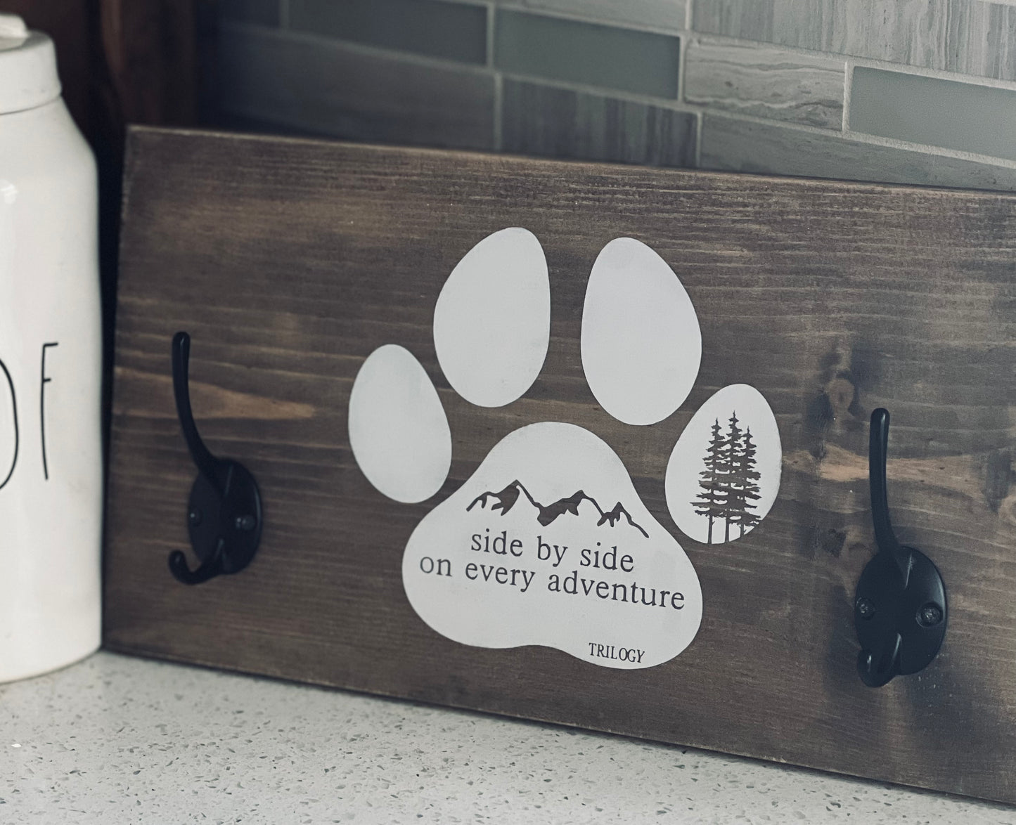 Paw print hook